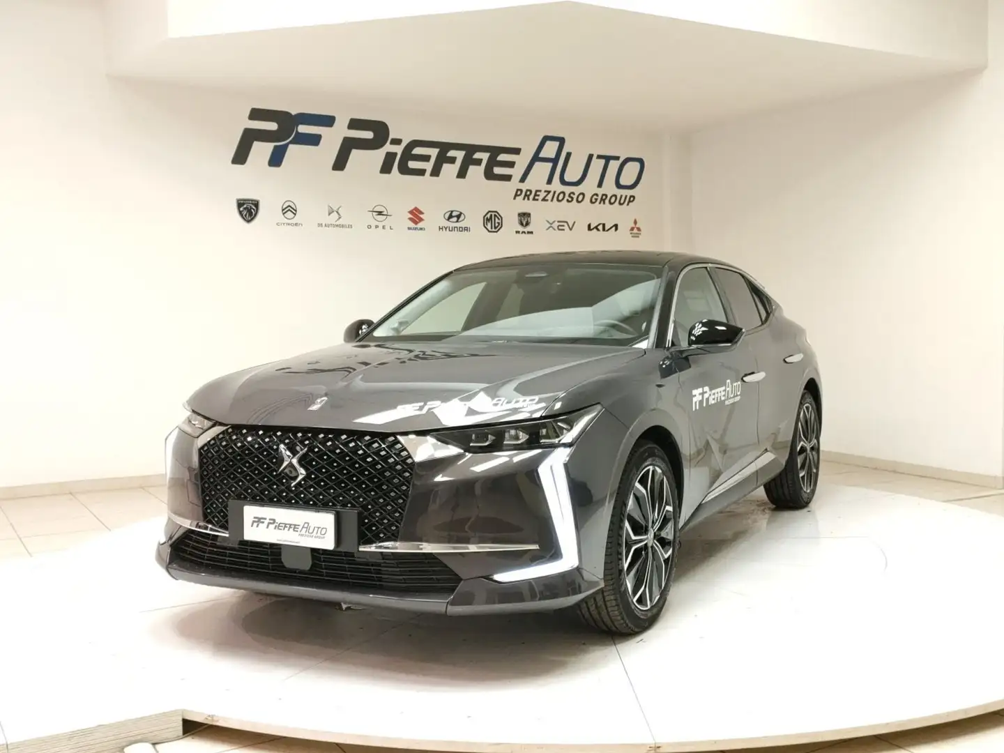 DS Automobiles DS 4 4 BlueHDI 130 Saint Exupery - 1