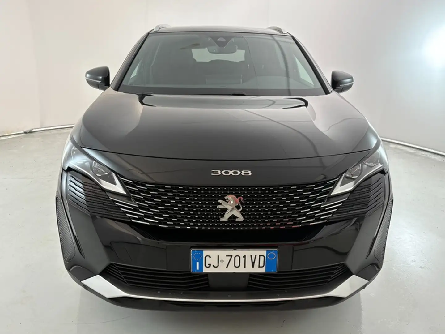 Peugeot 3008 1.2 PureTech Turbo GT Pack Schwarz - 2