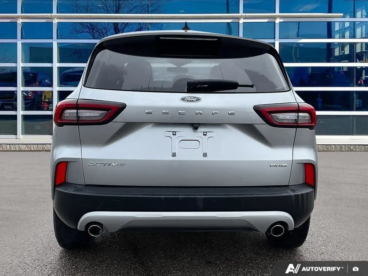 Ford Escape снимка Ford Escape