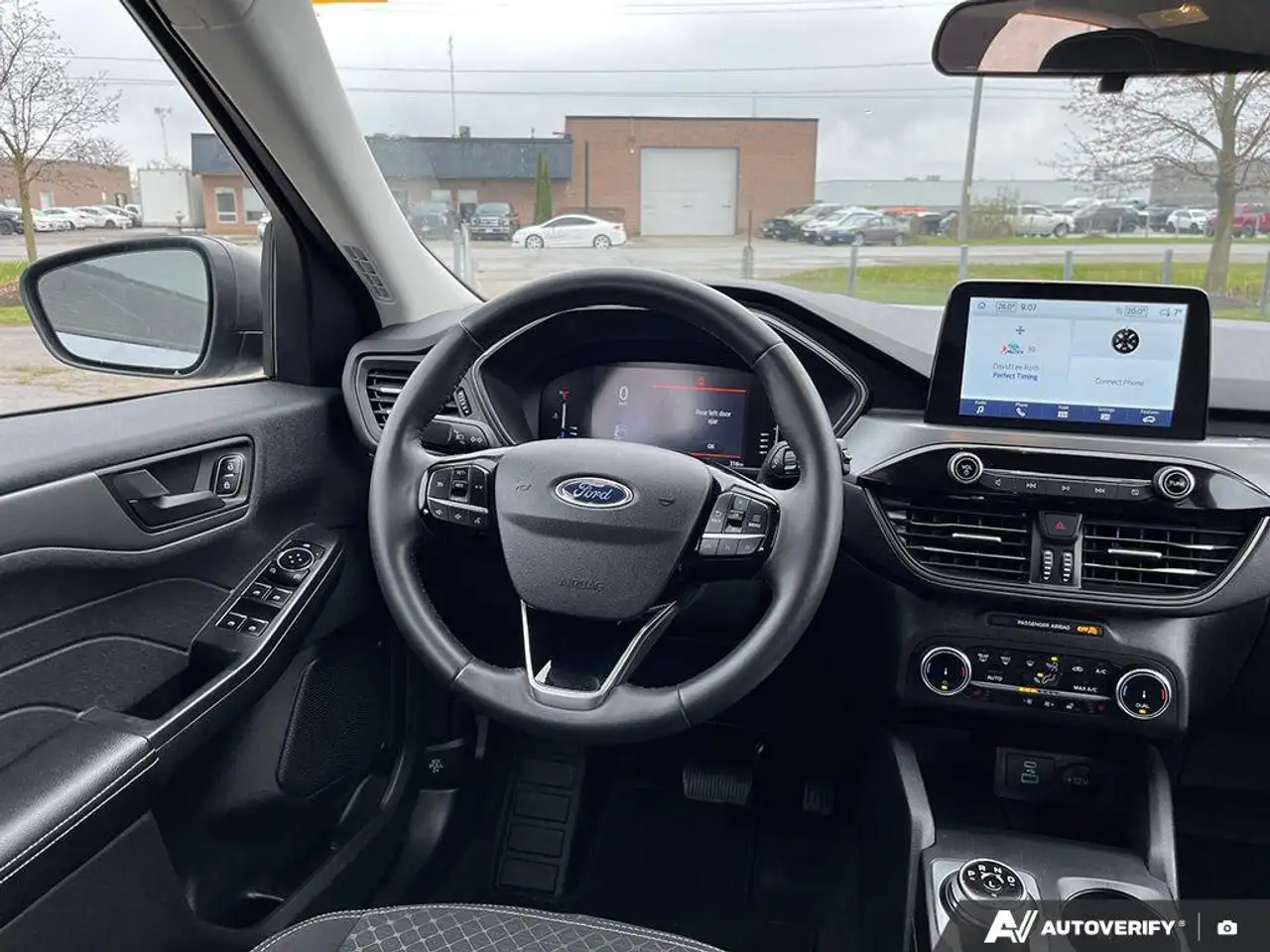 Ford Escape снимка Ford Escape
