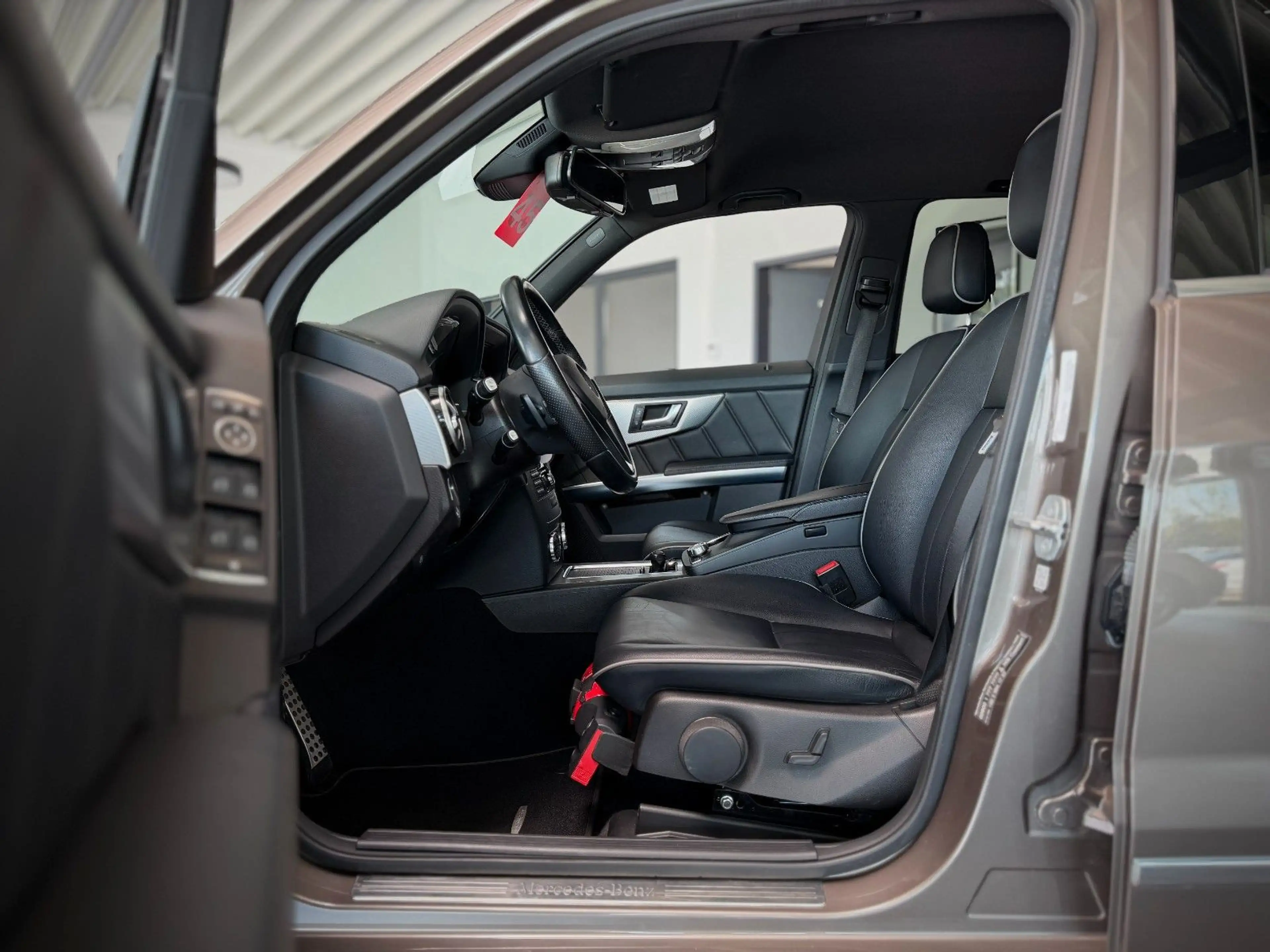 Mercedes-Benz GLK 220 CDI  4Matic *Wunderschön*Echt Leder*LED* — photo 7