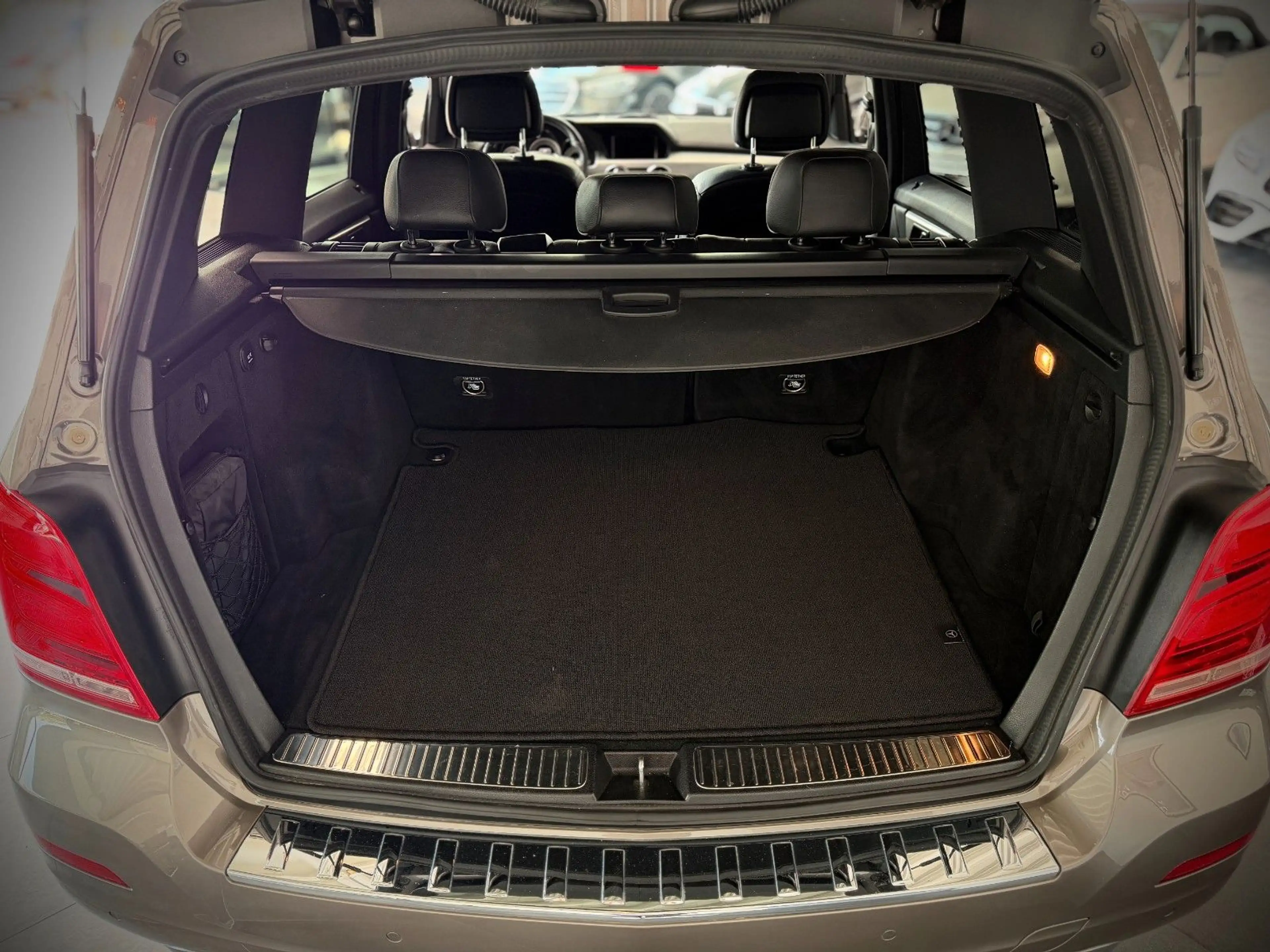 Mercedes-Benz GLK 220 CDI  4Matic *Wunderschön*Echt Leder*LED* — photo 15