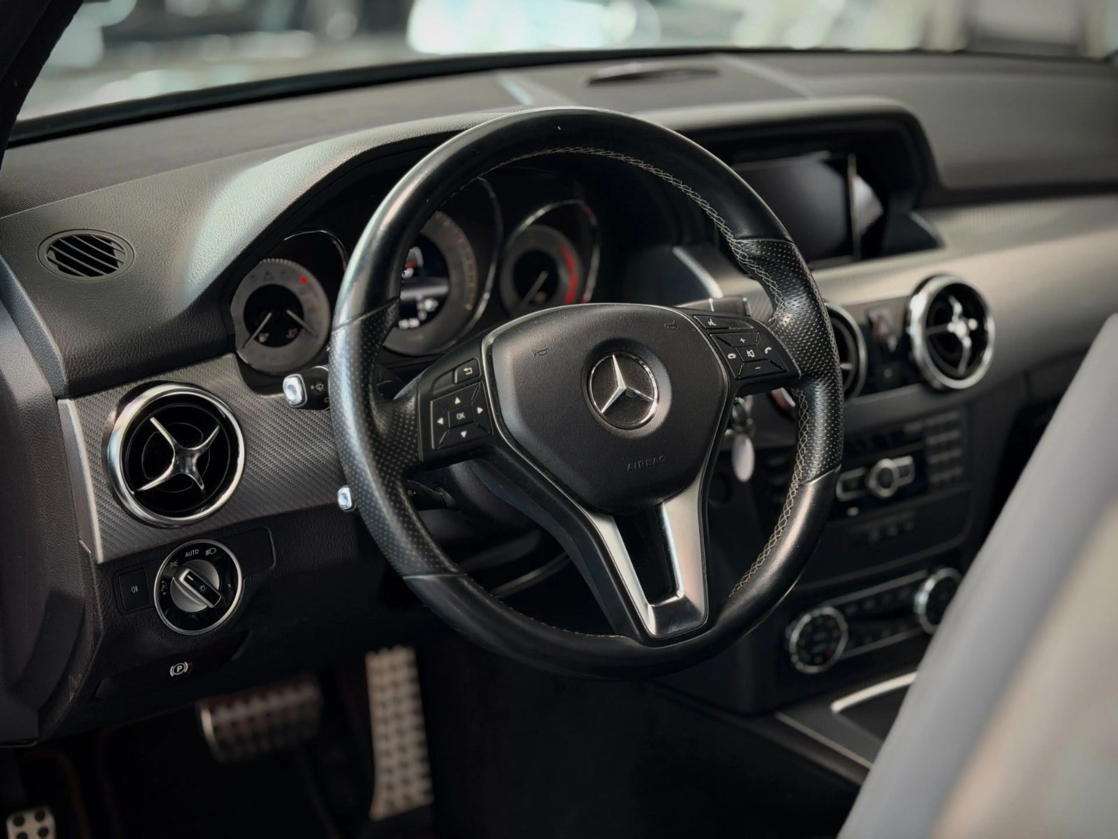 Mercedes-Benz GLK 220 CDI  4Matic *Wunderschön*Echt Leder*LED* — photo 8