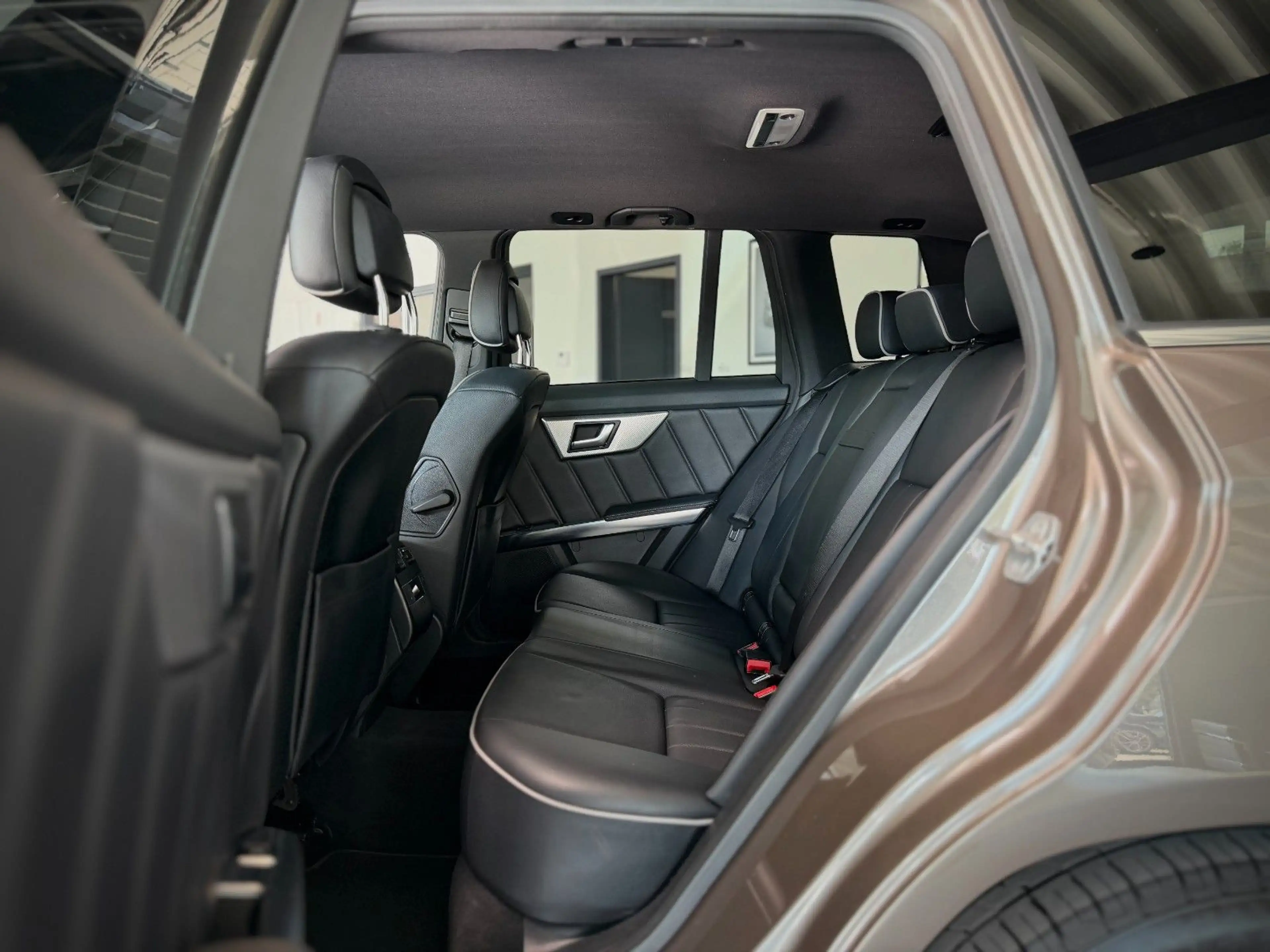 Mercedes-Benz GLK 220 CDI  4Matic *Wunderschön*Echt Leder*LED* — photo 12