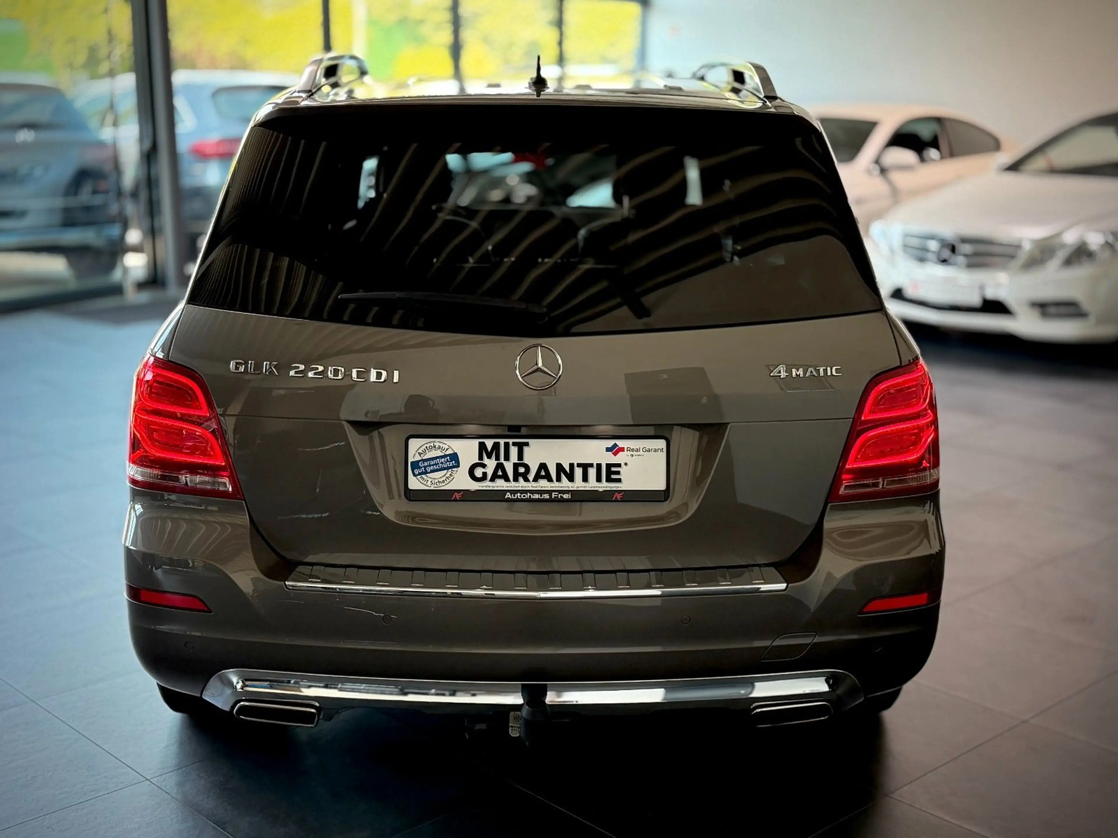 Mercedes-Benz GLK 220 CDI  4Matic *Wunderschön*Echt Leder*LED* — photo 6