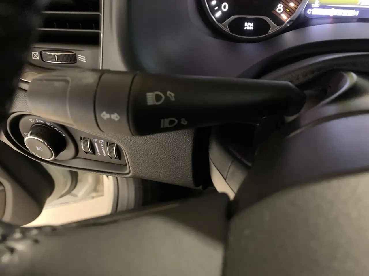Jeep Renegade снимка Jeep Renegade