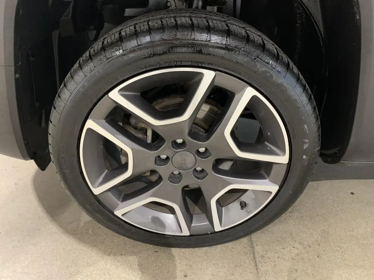 Jeep Renegade снимка Jeep Renegade