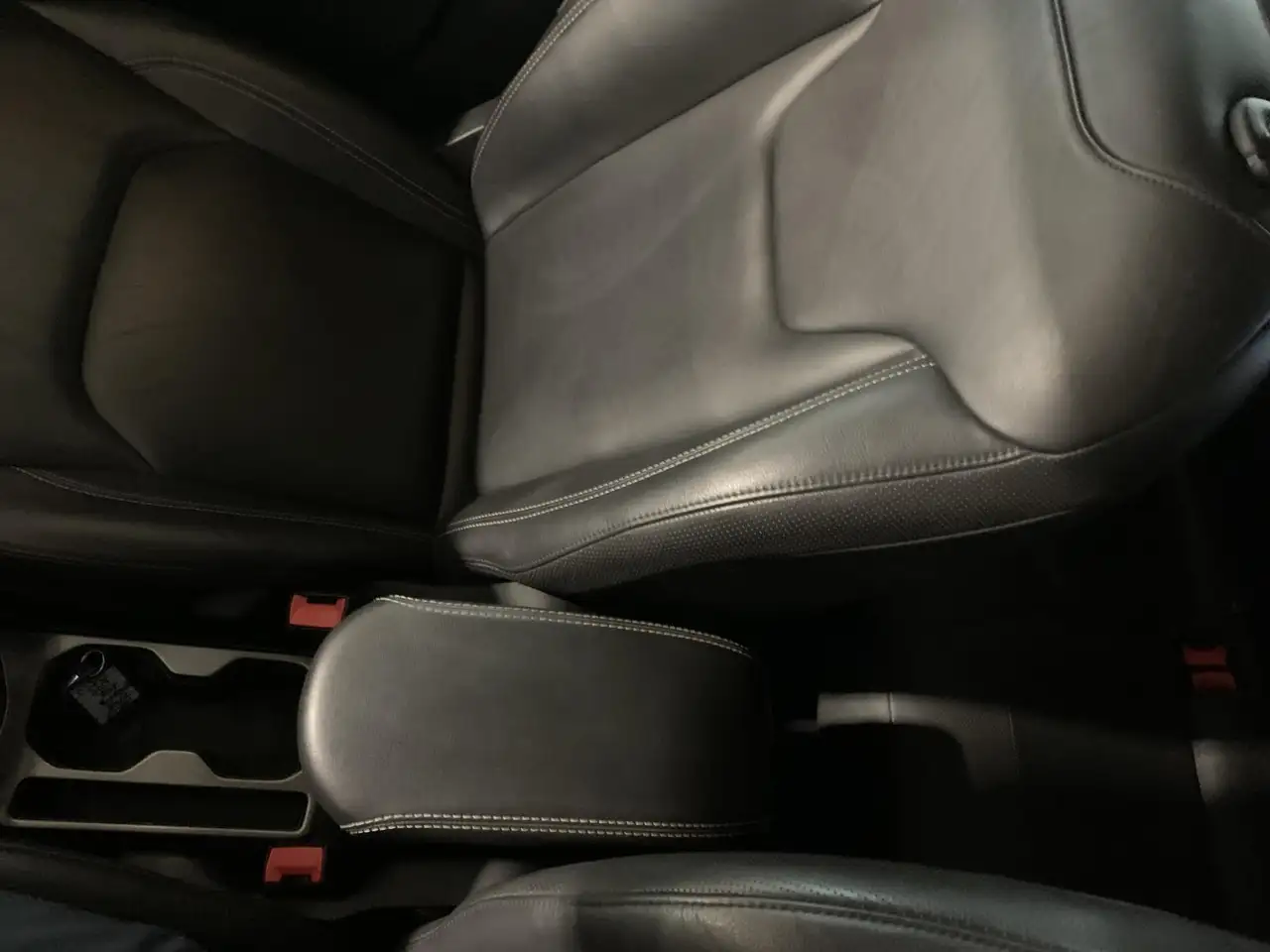 Jeep Renegade снимка Jeep Renegade