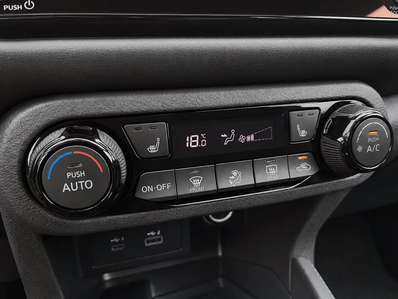 Nissan Kicks photo Nissan Kicks