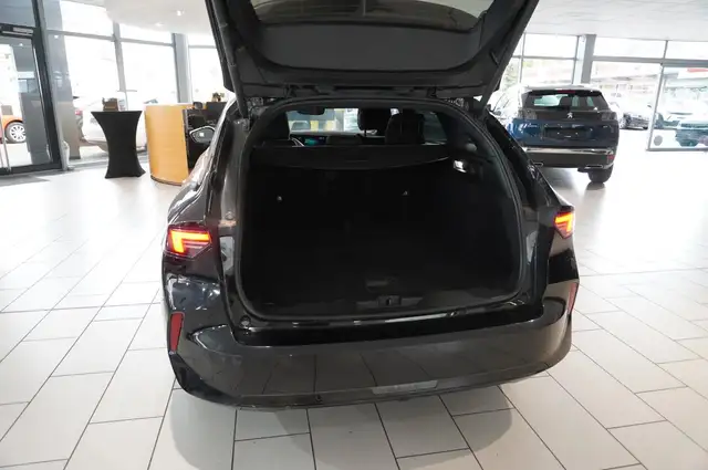 Opel Astra view 12
