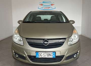 1.2 5 porte Easytronic Cosmo