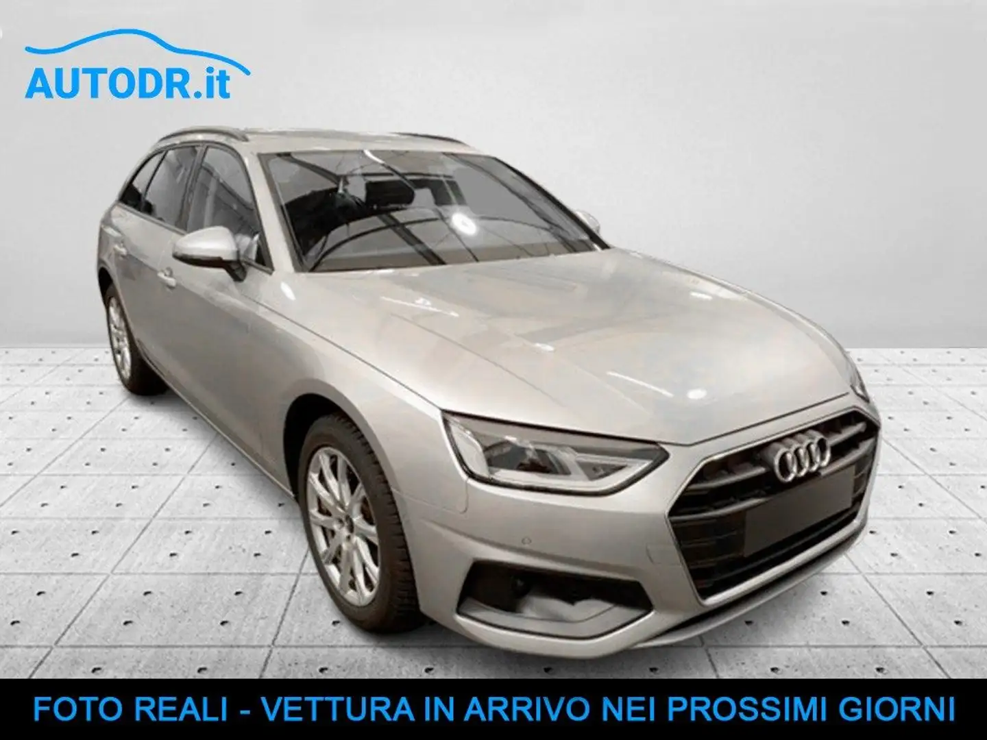 Audi A4 Avant 40 G-Tron S-Tronic Business NAVI solo18000km Argent - 2