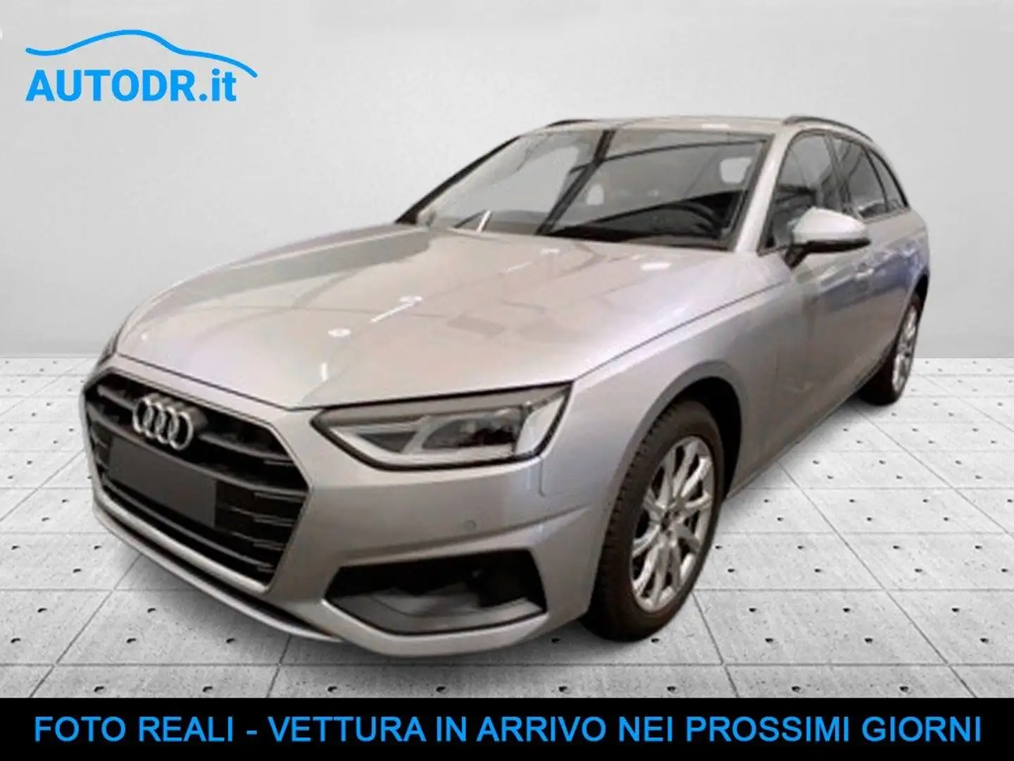 Audi A4 Avant 40 G-Tron S-Tronic Business NAVI solo18000km Argent - 1
