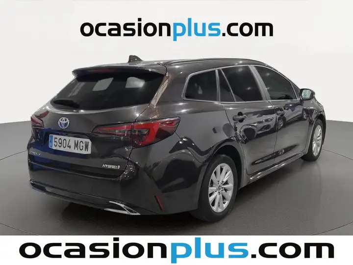 Toyota Auris 2023, foto 4