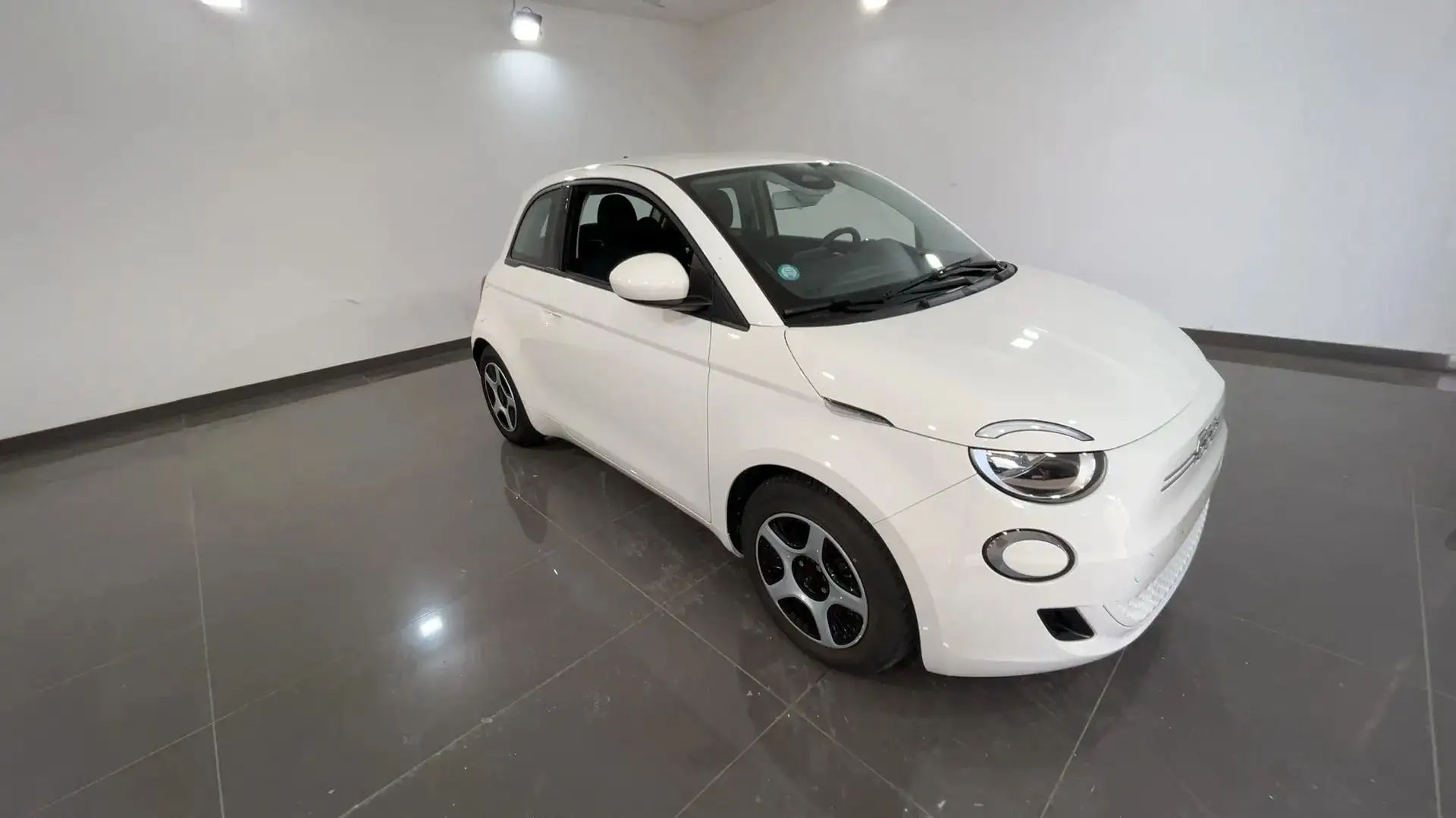 Fiat 500e 500e 42 kWh Passion Blanco - 1