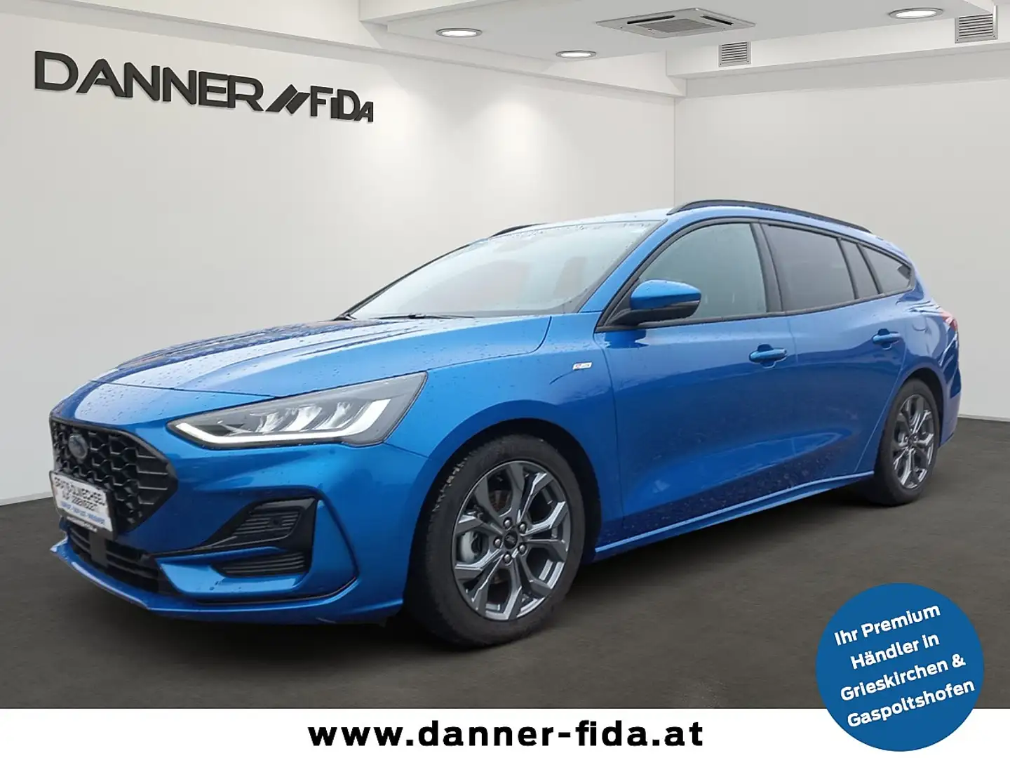 Ford Focus 125PS Benzin/Schaltgetriebe Traveller 1,0 EcoBo... Blau - 1