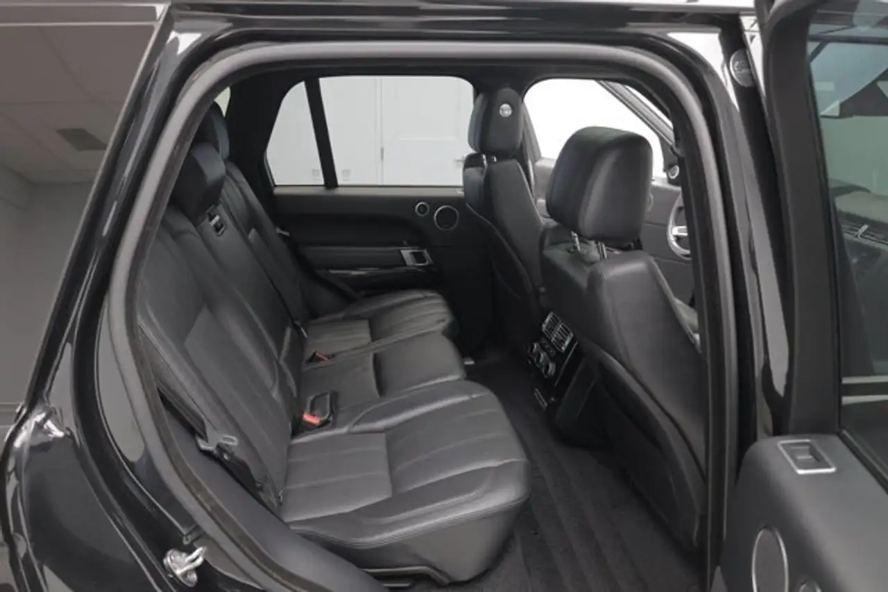 Land Rover Range Rover photo Land Rover Range Rover
