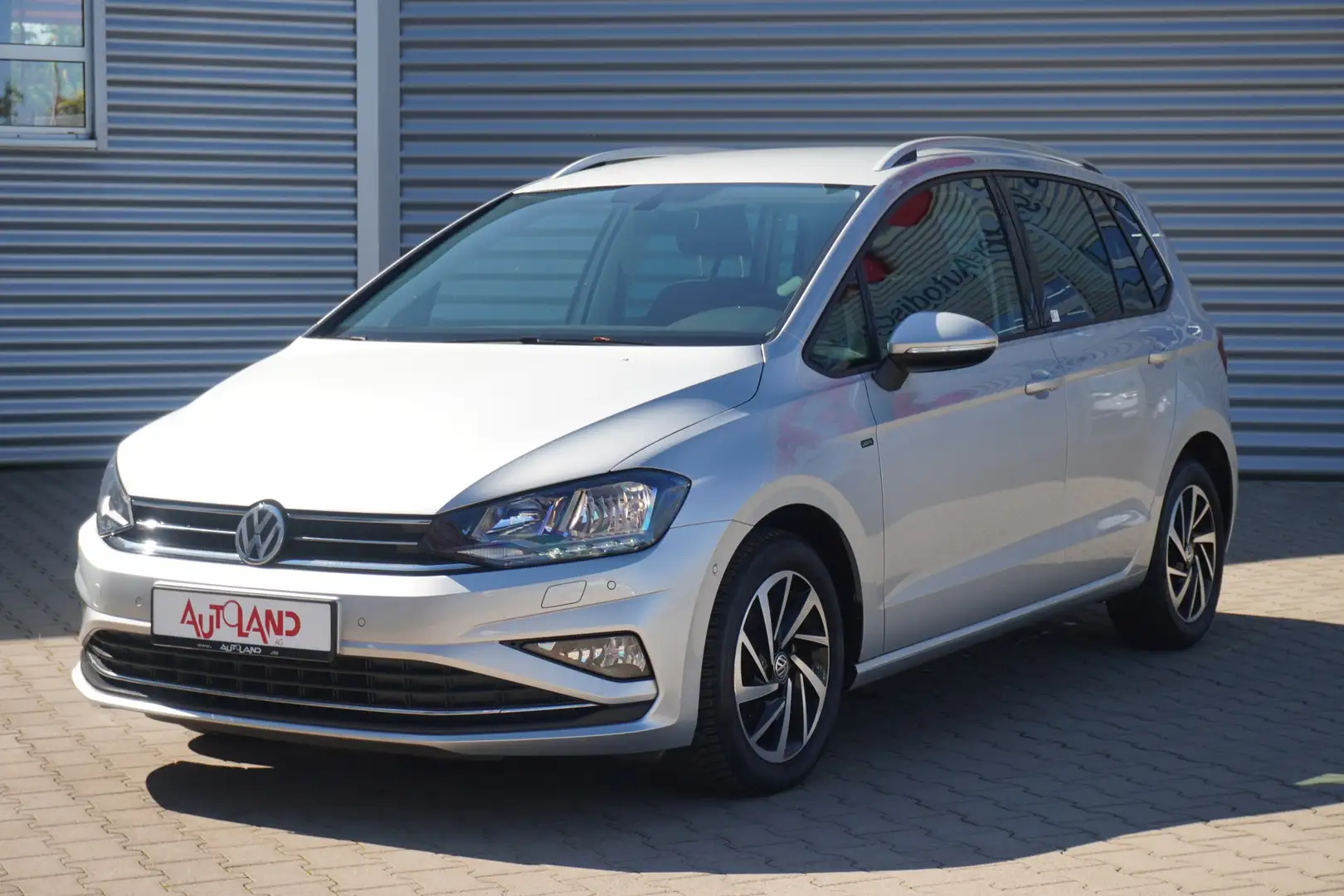 Volkswagen Golf Sportsvan VII 1.5 16V TSI Join Navi PDC Silber - 2
