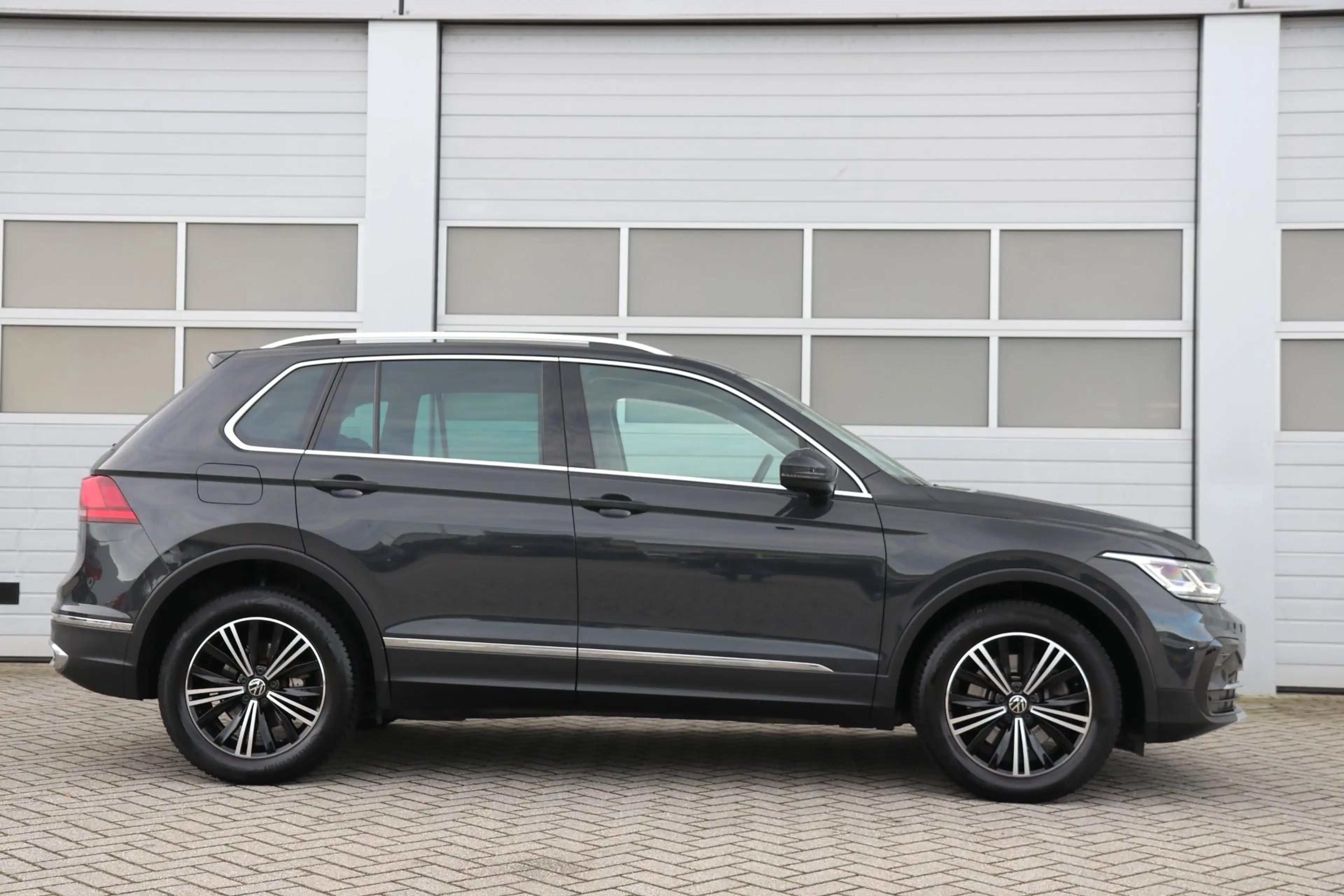 Volkswagen Tiguan 1.4 TSI eHybrid 245pk | SoH 97% | Apple Carplay/An — photo 3