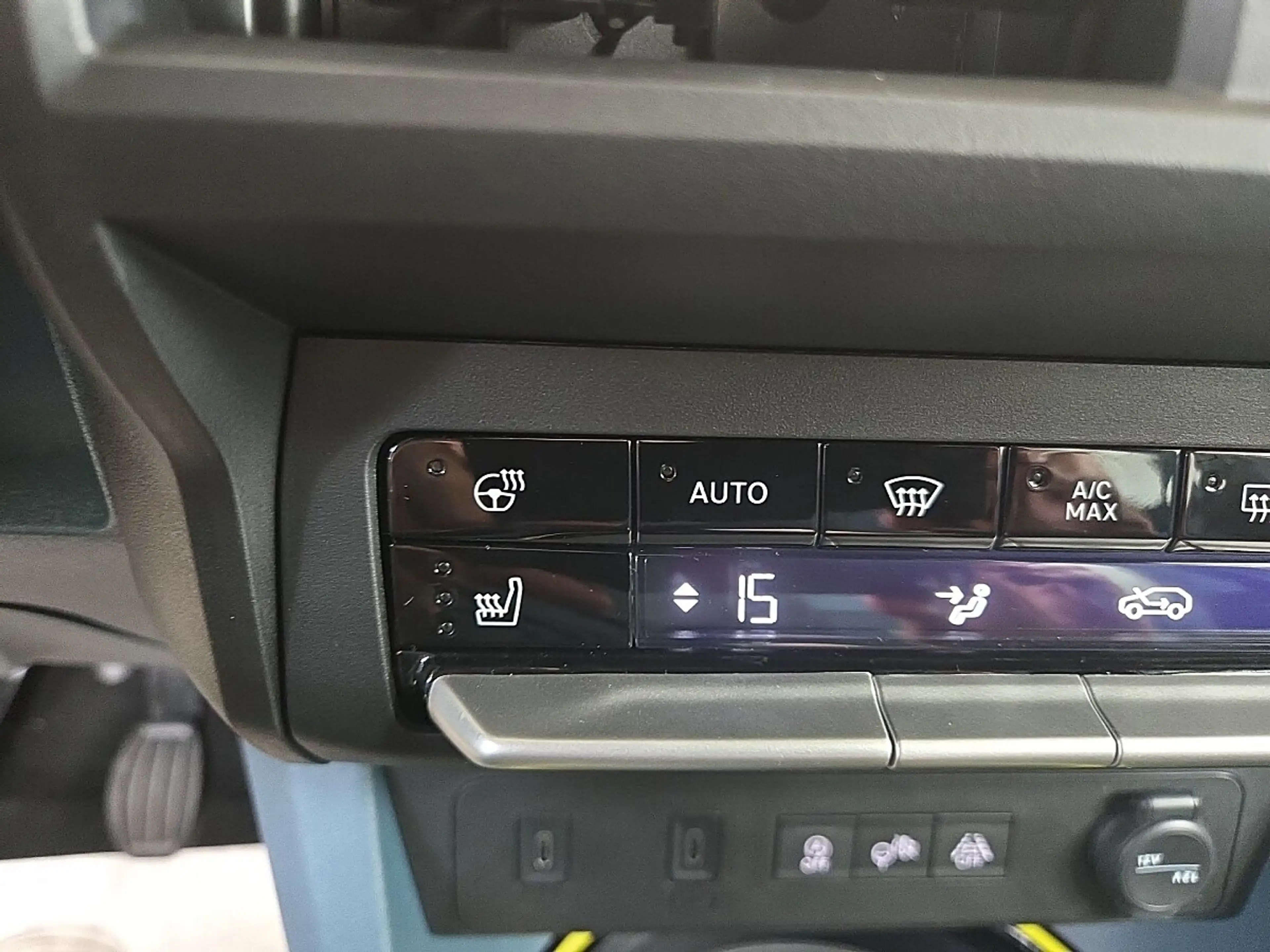 Fiat Grande Panda 1.2 T 100 Icon + Paket Vollausstattung — photo 13