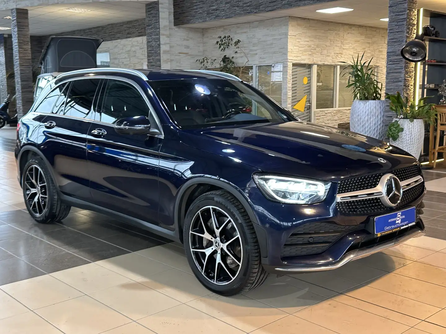 Mercedes-Benz GLC 400 d AMG-Line 4Matic Leder Navi Standheiz. Bleu - 1
