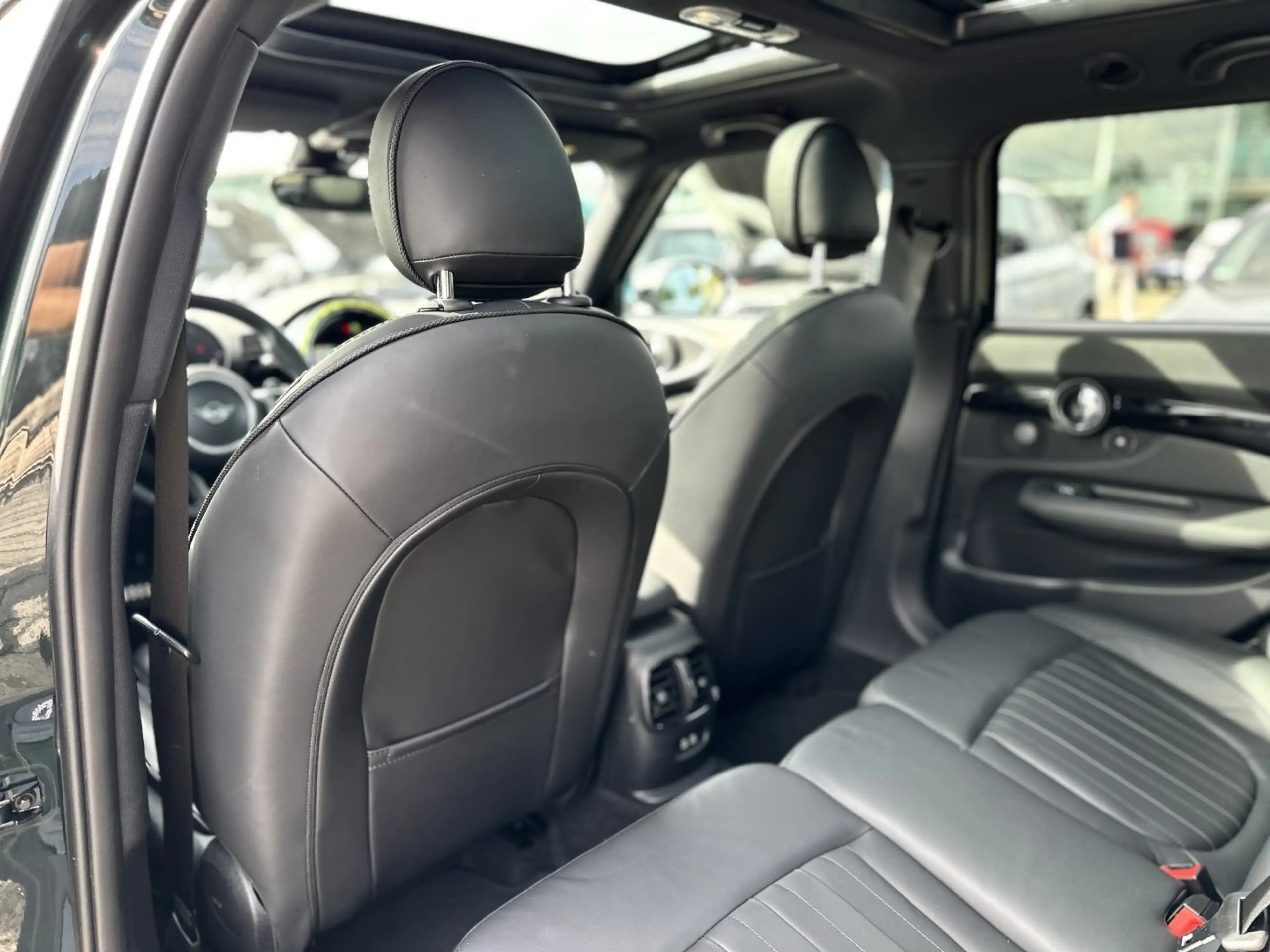 MINI John Cooper Works Clubman John Cooper Works ALL4 Clubman Head-Up HK HiFi — photo 15