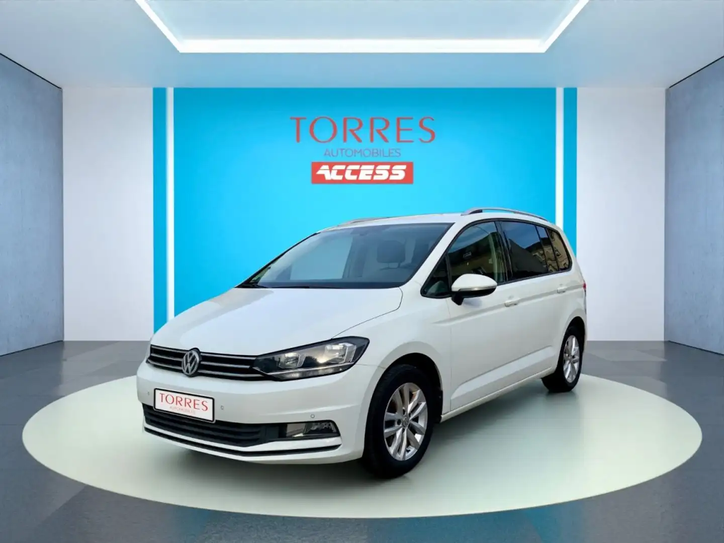 Volkswagen Touran 1.6 TDI 115ch BV6 Confortline Wit - 2