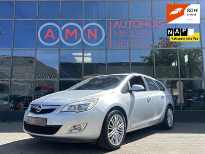Opel Astra 1.4 Cruisectr,Elekpakket,Trekhaak,Airco,LMV17”