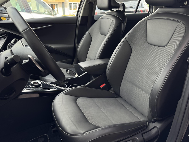 Kia e-Niro EV DynamicLine 64.8 kWh NL-AUTO | 1/2 LEDER | NIEU — photo 3