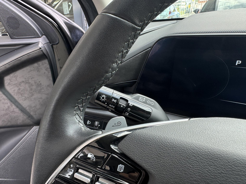 Kia e-Niro EV DynamicLine 64.8 kWh NL-AUTO | 1/2 LEDER | NIEU — photo 33