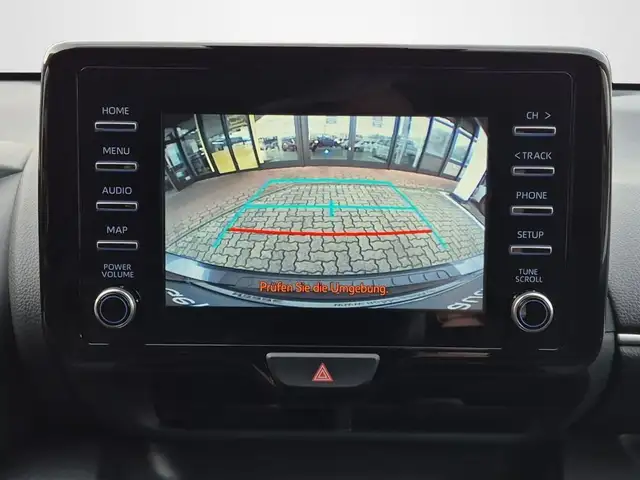Toyota Yaris view 14