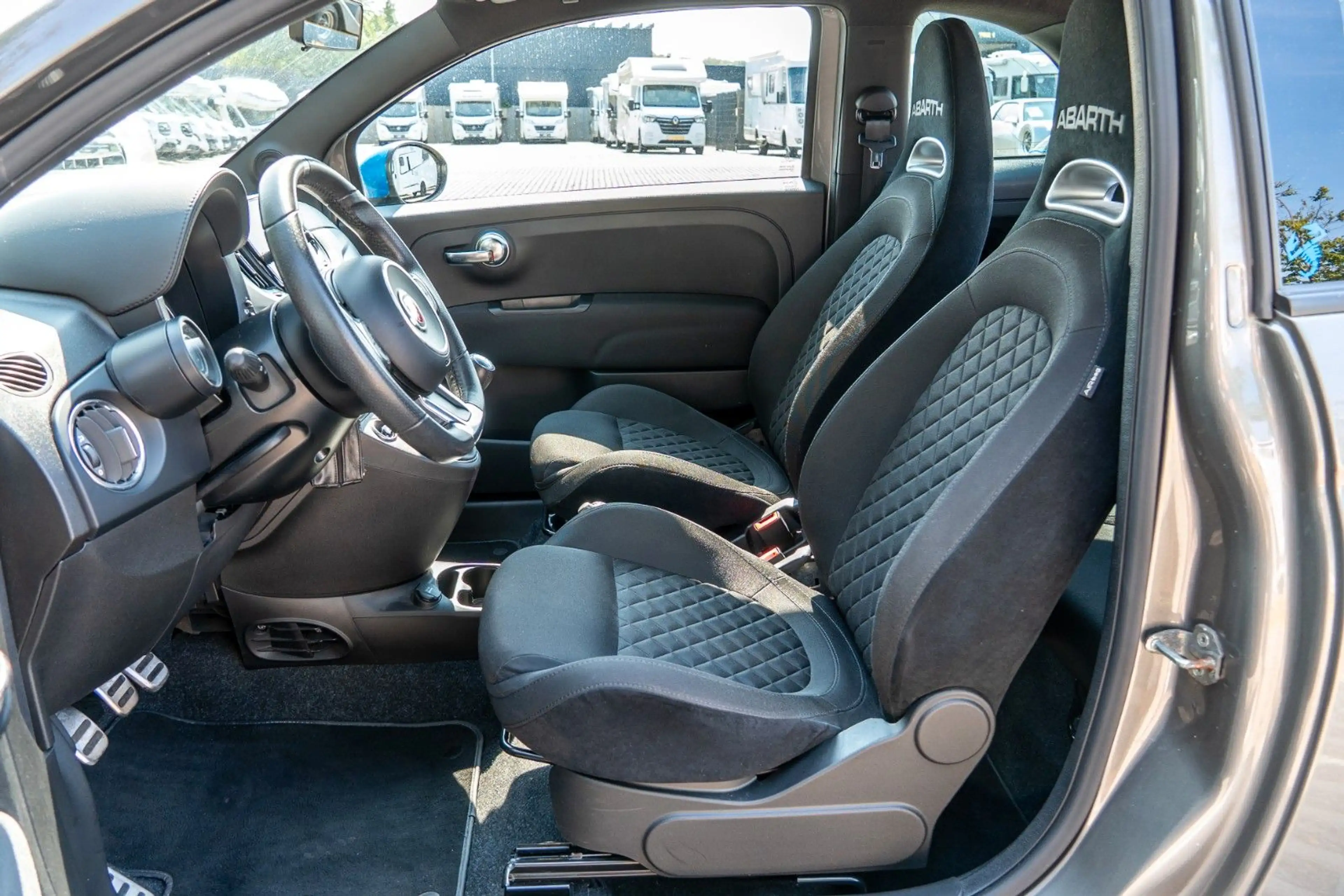 Abarth 595 Urban *Alu17"*PDC*KlimaAuto*SportAGA*165PS* — photo 13