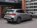 BMW iX1 eDrive20 67 kWh | M-Pakket | NL-Auto | Innovation Gris - thumbnail 5