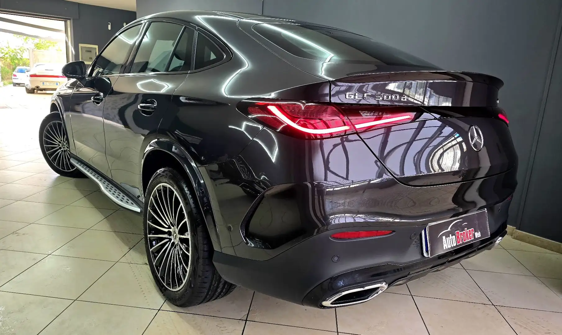 Mercedes-Benz GLC 300 d COUPE AMG Line Advanced Plus 4matic-UFFICIALE Grigio - 1
