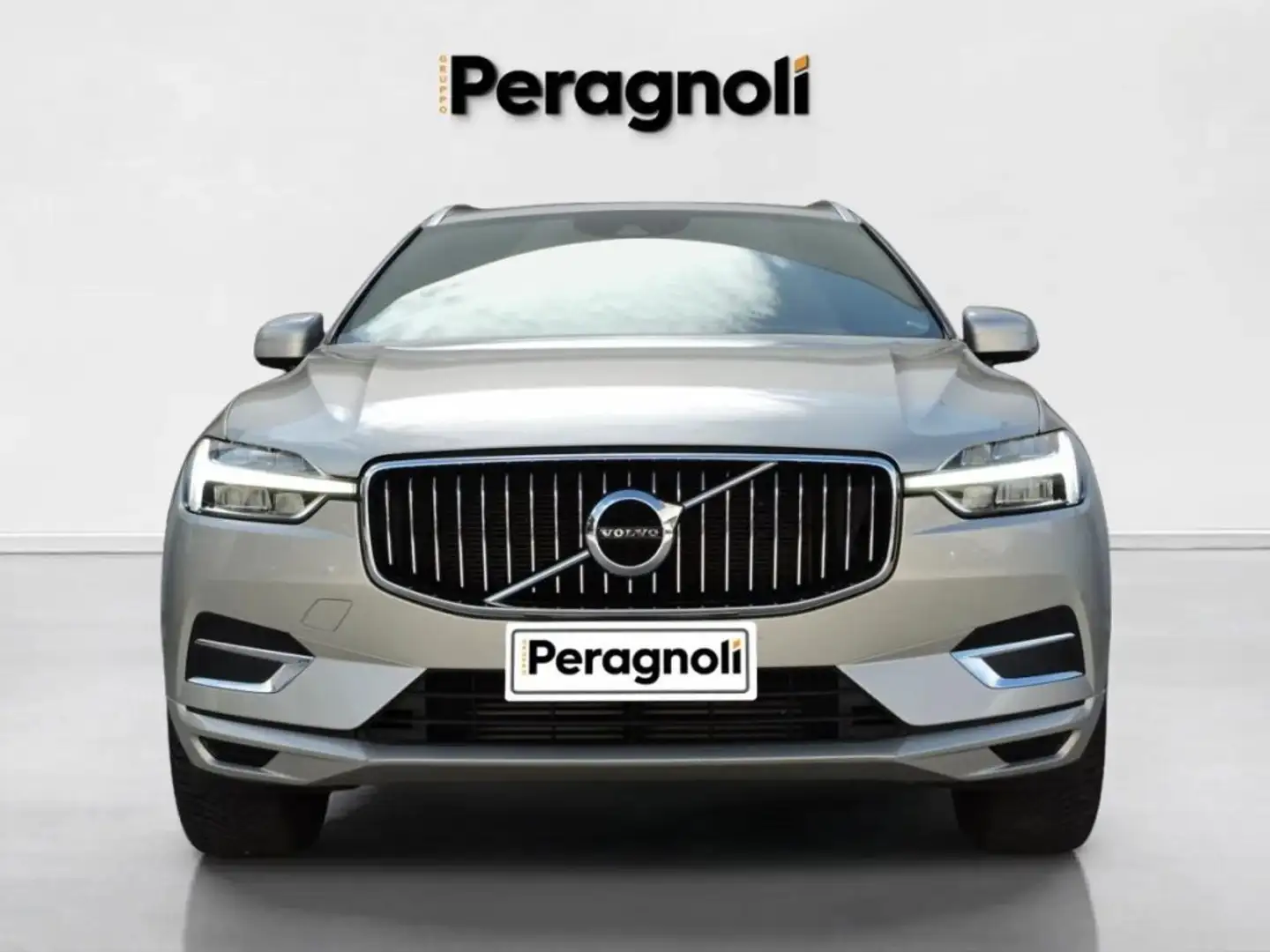 Volvo XC60 T5 AWD INSCRIPTION AUTOMATICA Beige - 2