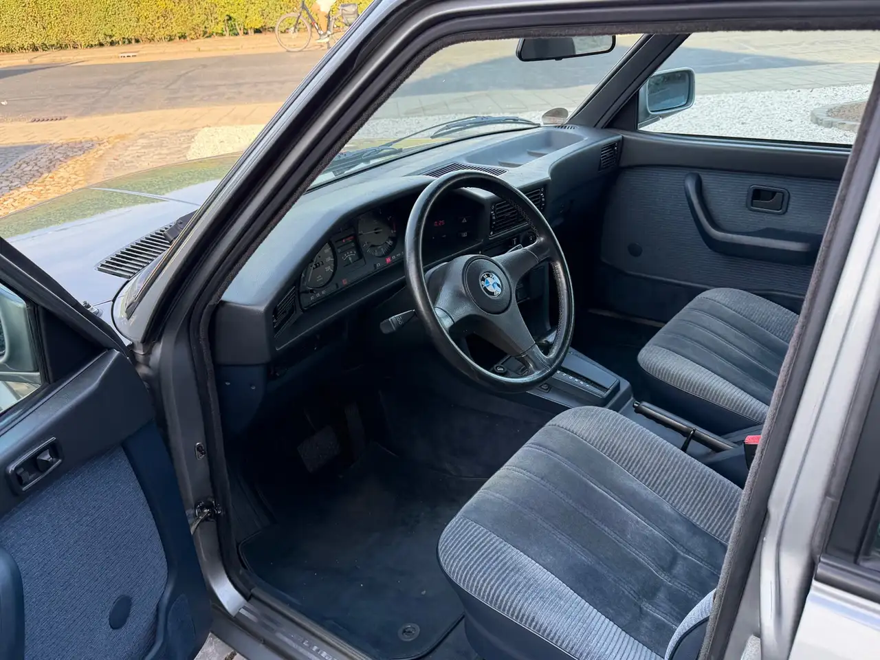BMW 525 5-serie E28 525e Automaat Edition Shadowline, foto 10