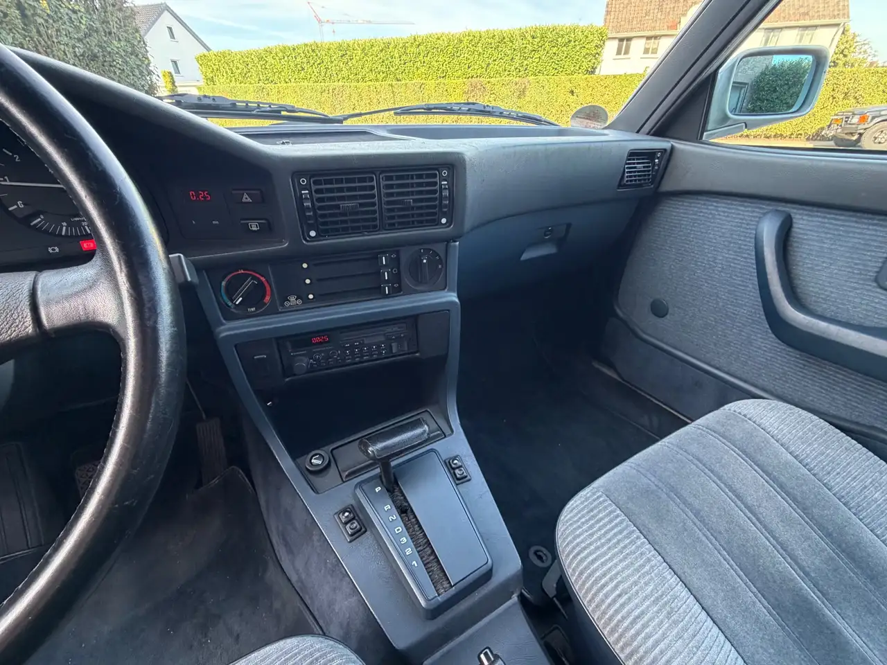 BMW 525 5-serie E28 525e Automaat Edition Shadowline, foto 6