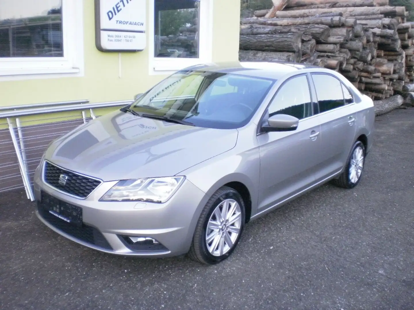 SEAT Toledo Toledo 1,6 TDI CR Style Style Gold - 2
