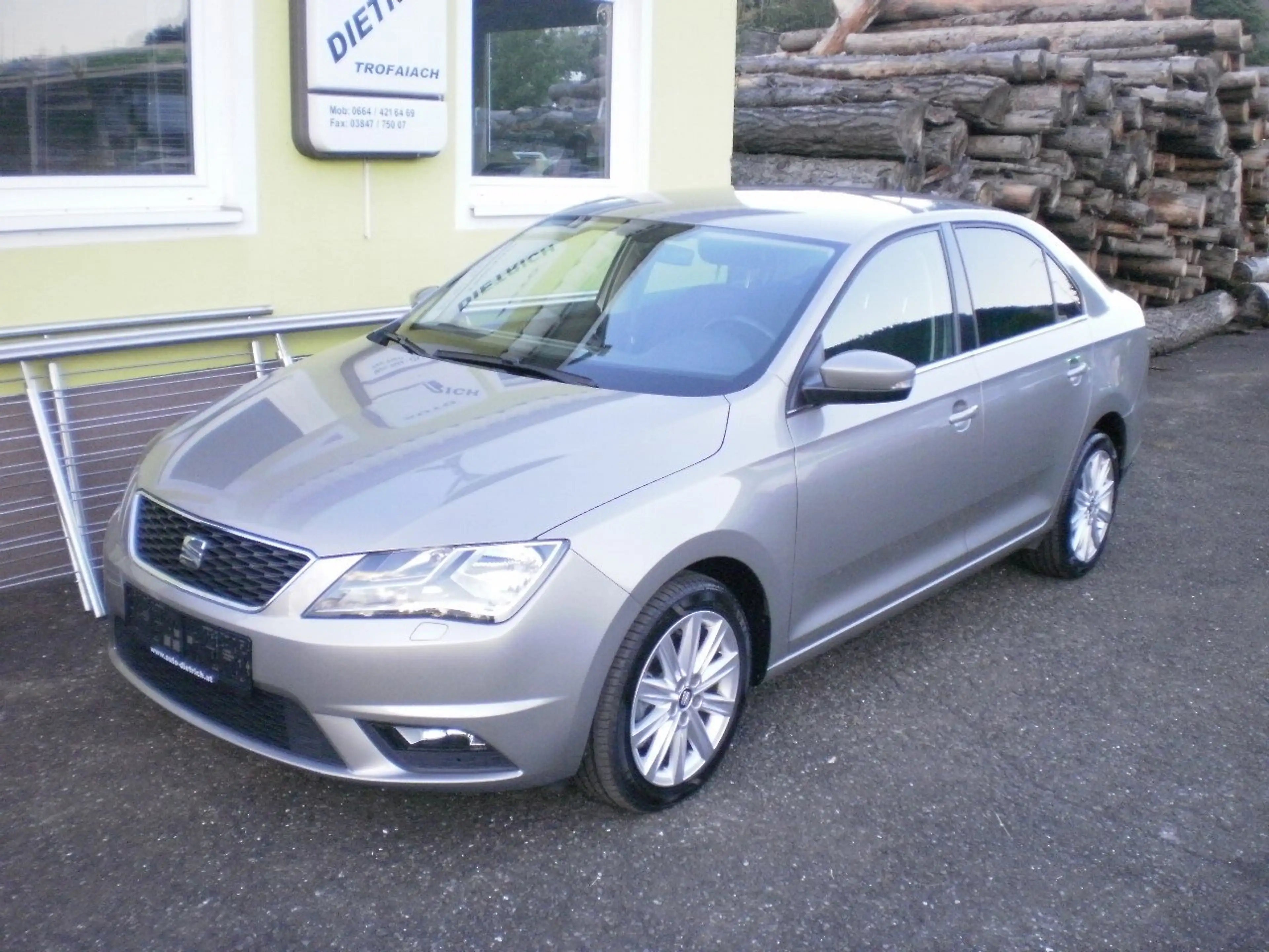 SEAT Toledo Toledo 1,6 TDI CR Style Style — photo 2