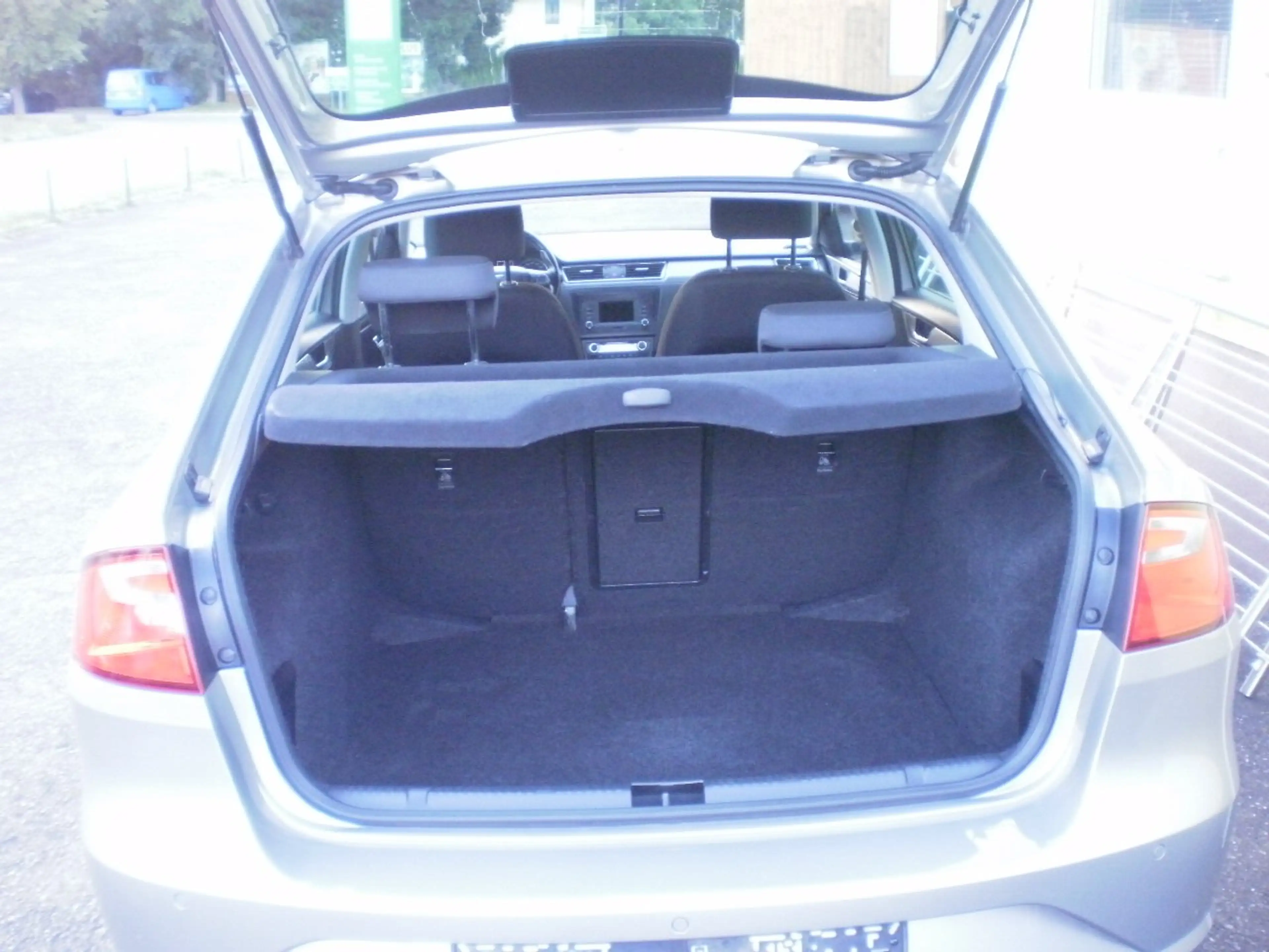 SEAT Toledo Toledo 1,6 TDI CR Style Style — photo 4