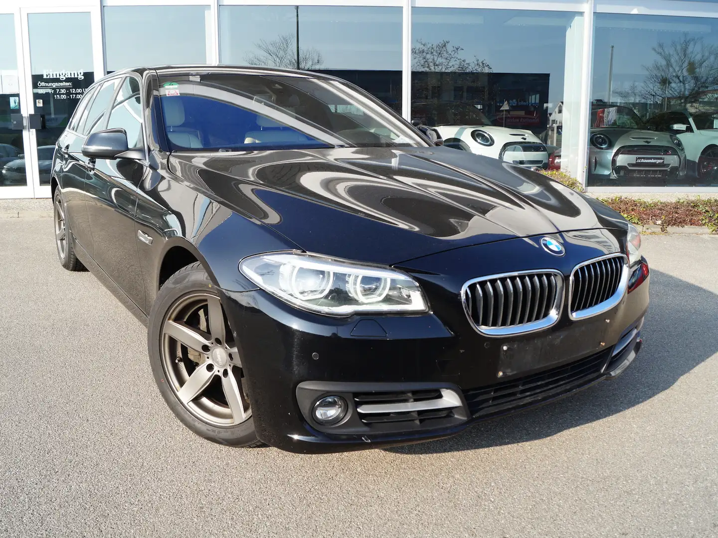 BMW 535 535d xDrive A Tou. *Leder*LED*Navi*INDIVIDUAL* Noir - 1