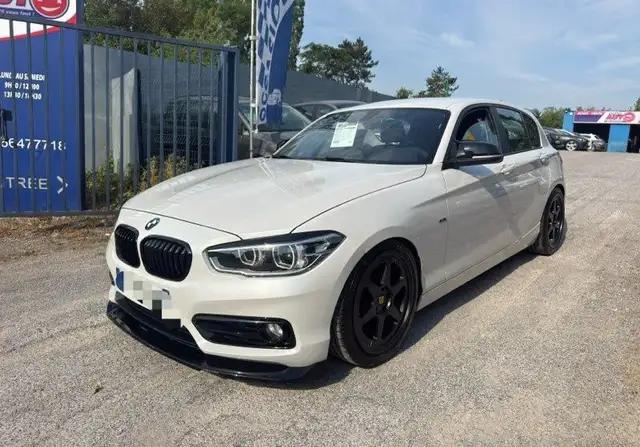 BMW 118 Magnifique 118 i en 1,6 136 cv pack M gps Bluetooth Clim