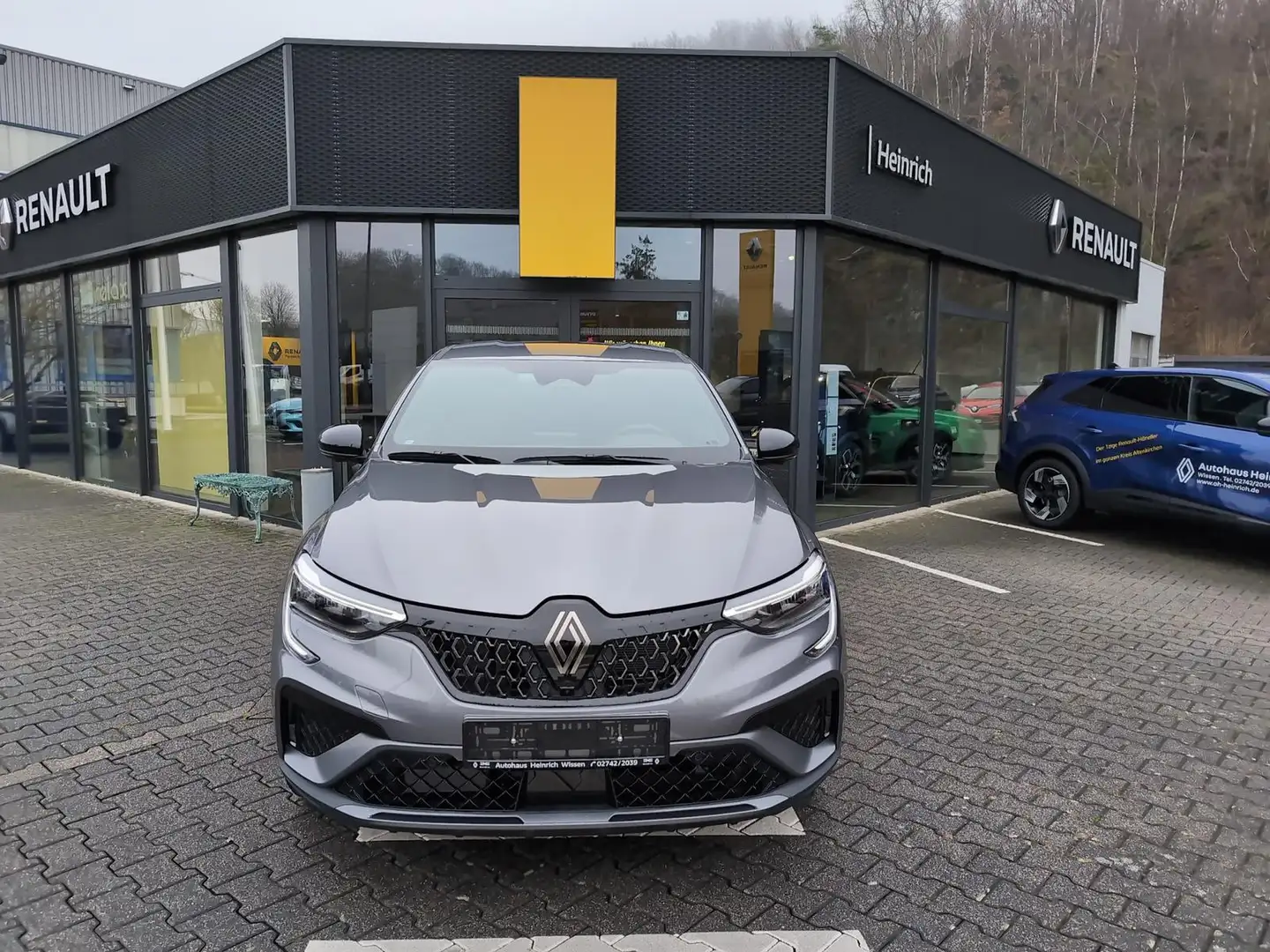 Renault Arkana Esprit Alpine Mild Hybrid 160 Automatik Grau - 1