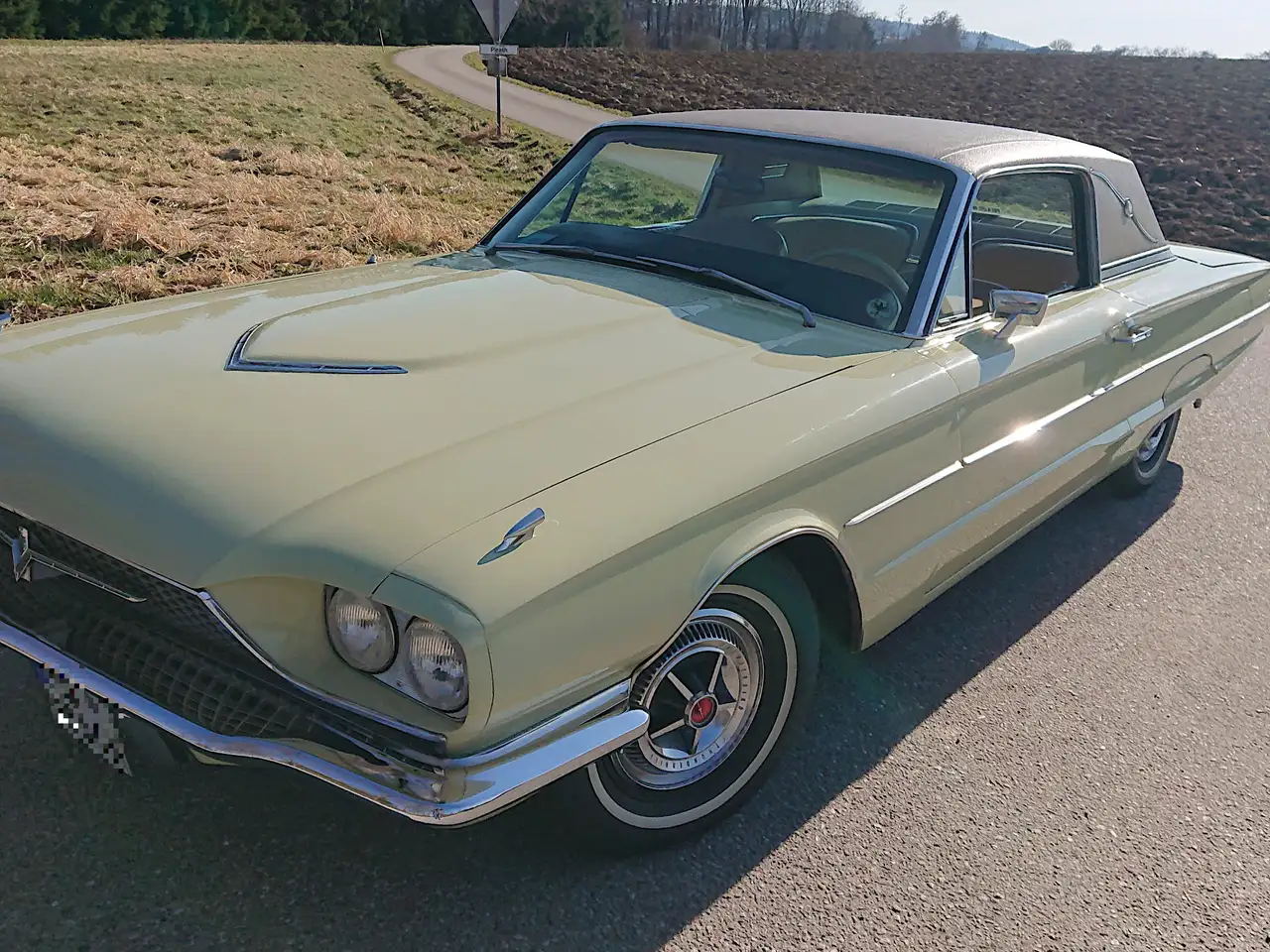 Ford Thunderbird