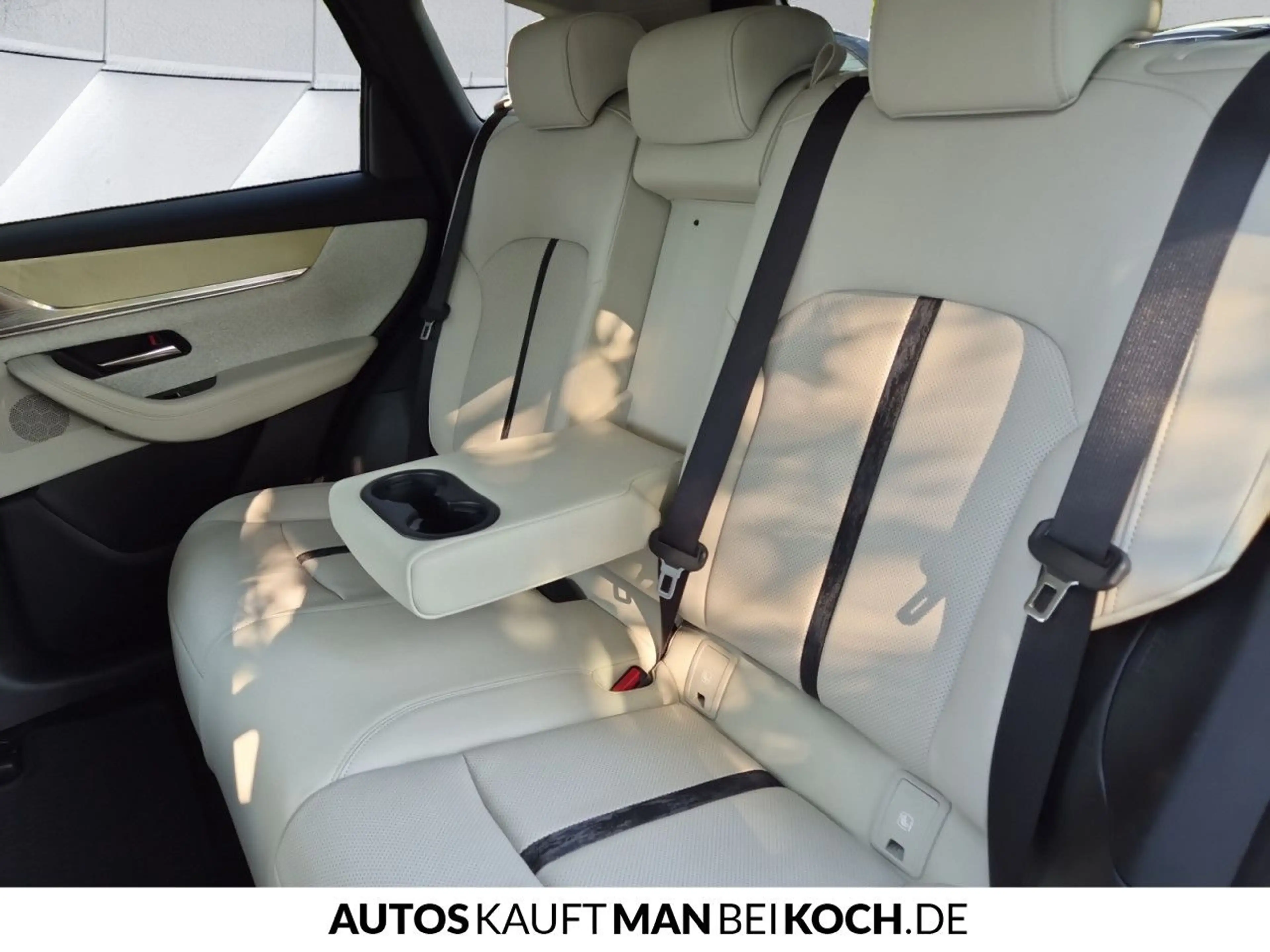 Mazda CX-60 e-SKY PHEV Takumi AT ACC LED DRI-P COM-P — photo 8