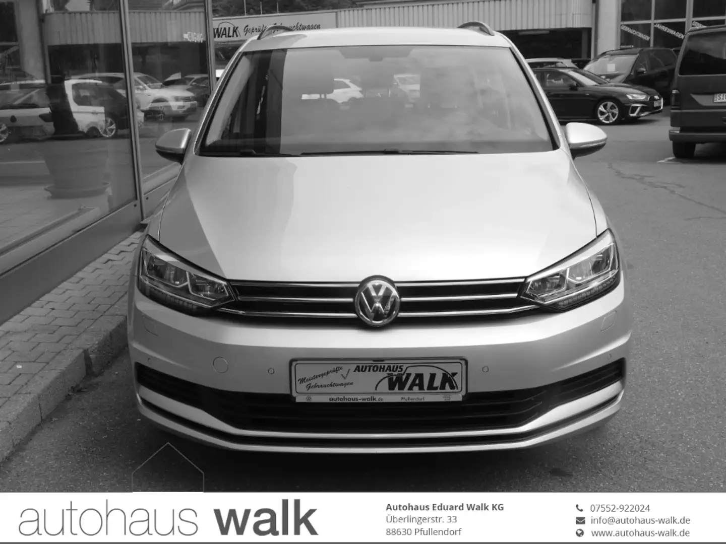 Volkswagen Touran 2.0 TDI DSG Comfortline NAVI LED AHK ACC Zilver - 1