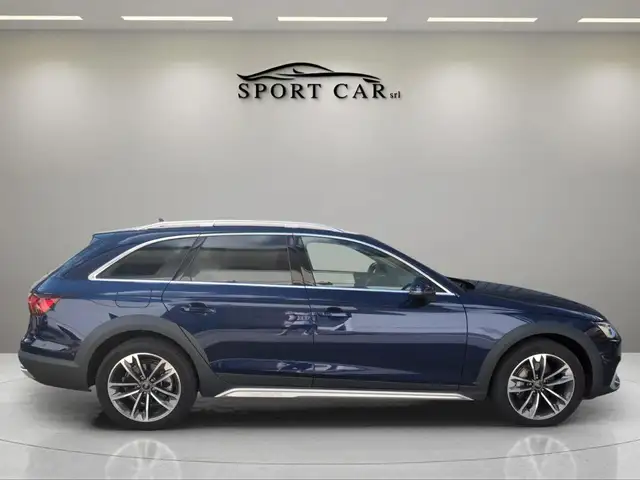 Audi A4 view 6