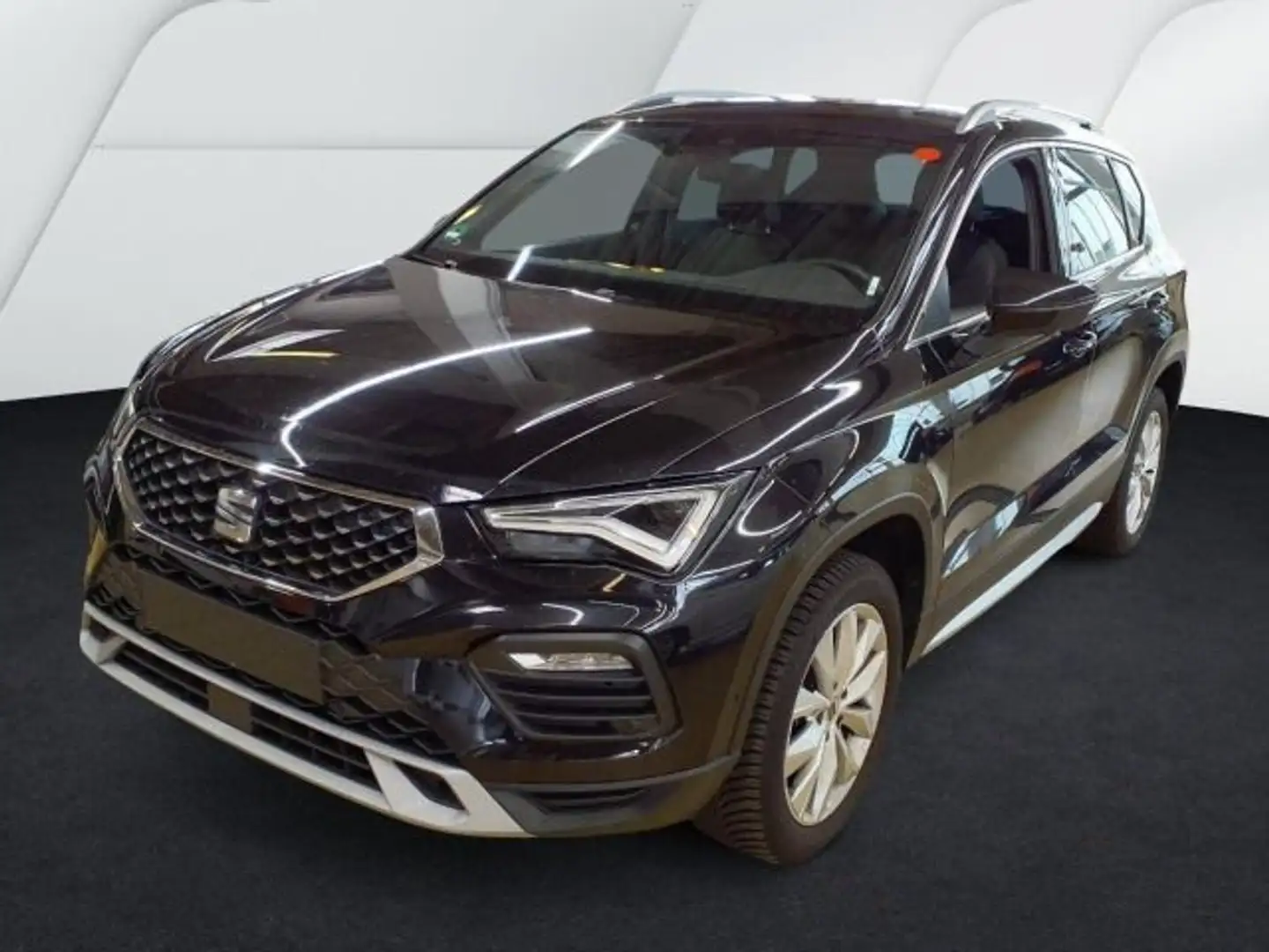SEAT Ateca 1.5 TSI DSG X-PERIENCE SIDE-ASSIST PARKLEN Schwarz - 2