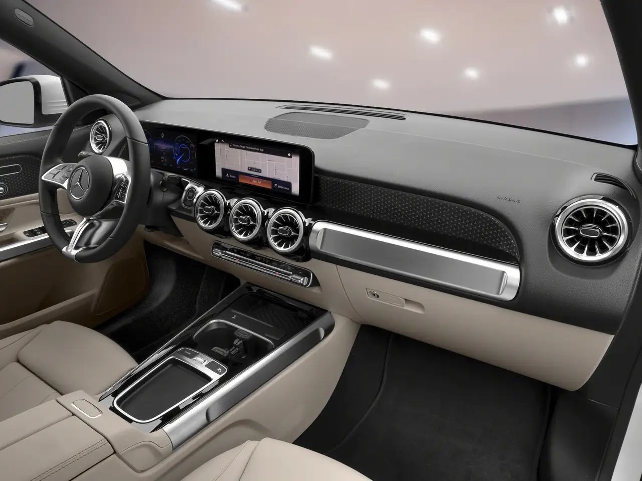 Mercedes-Benz EQB снимка Mercedes-Benz EQB