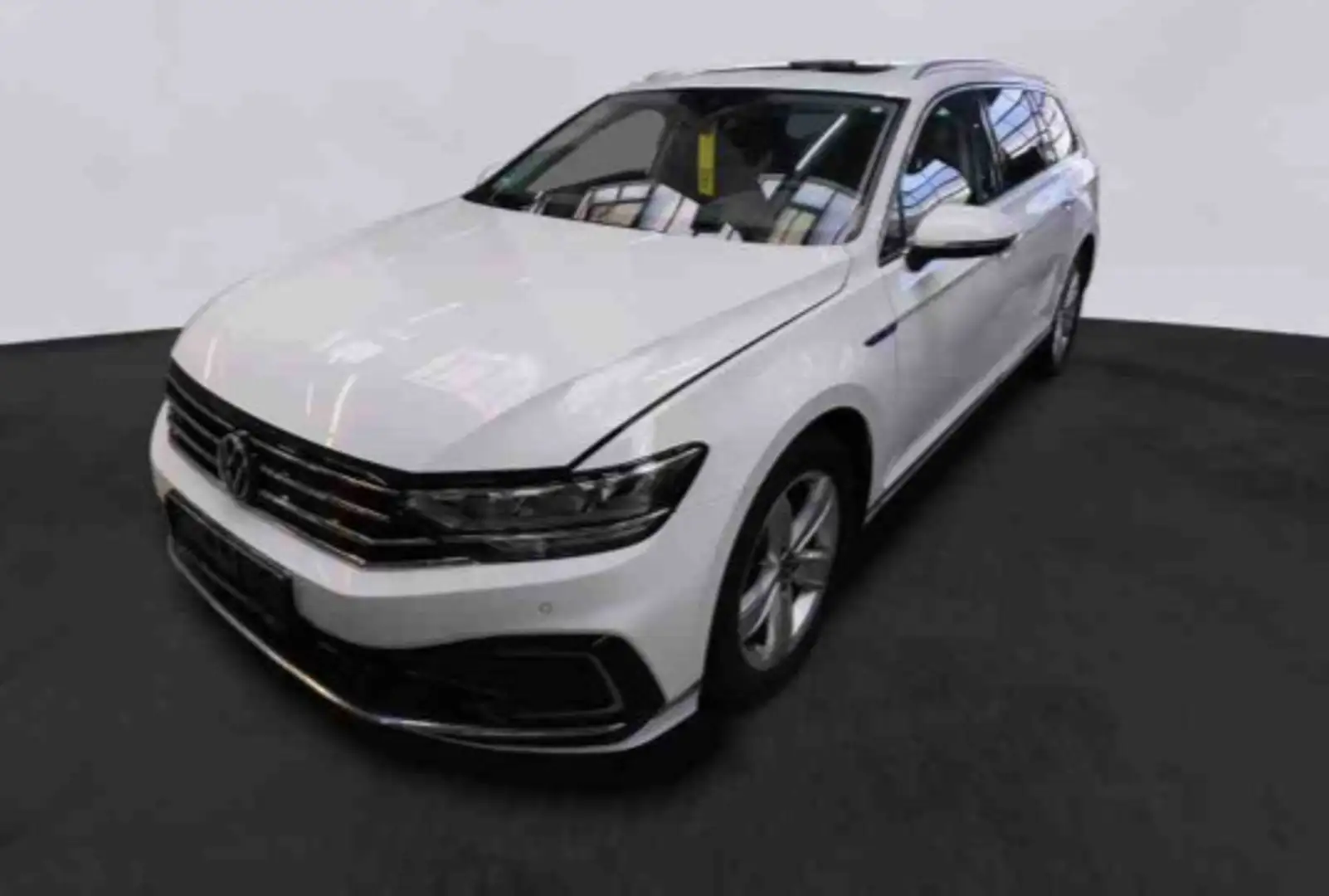 Volkswagen Passat Variant 1.4 GTE PANO AHK KAMERA PRIVACY A Weiß - 2